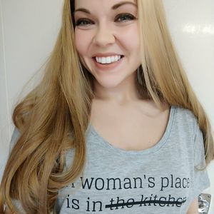 Meet your Posher, Devan